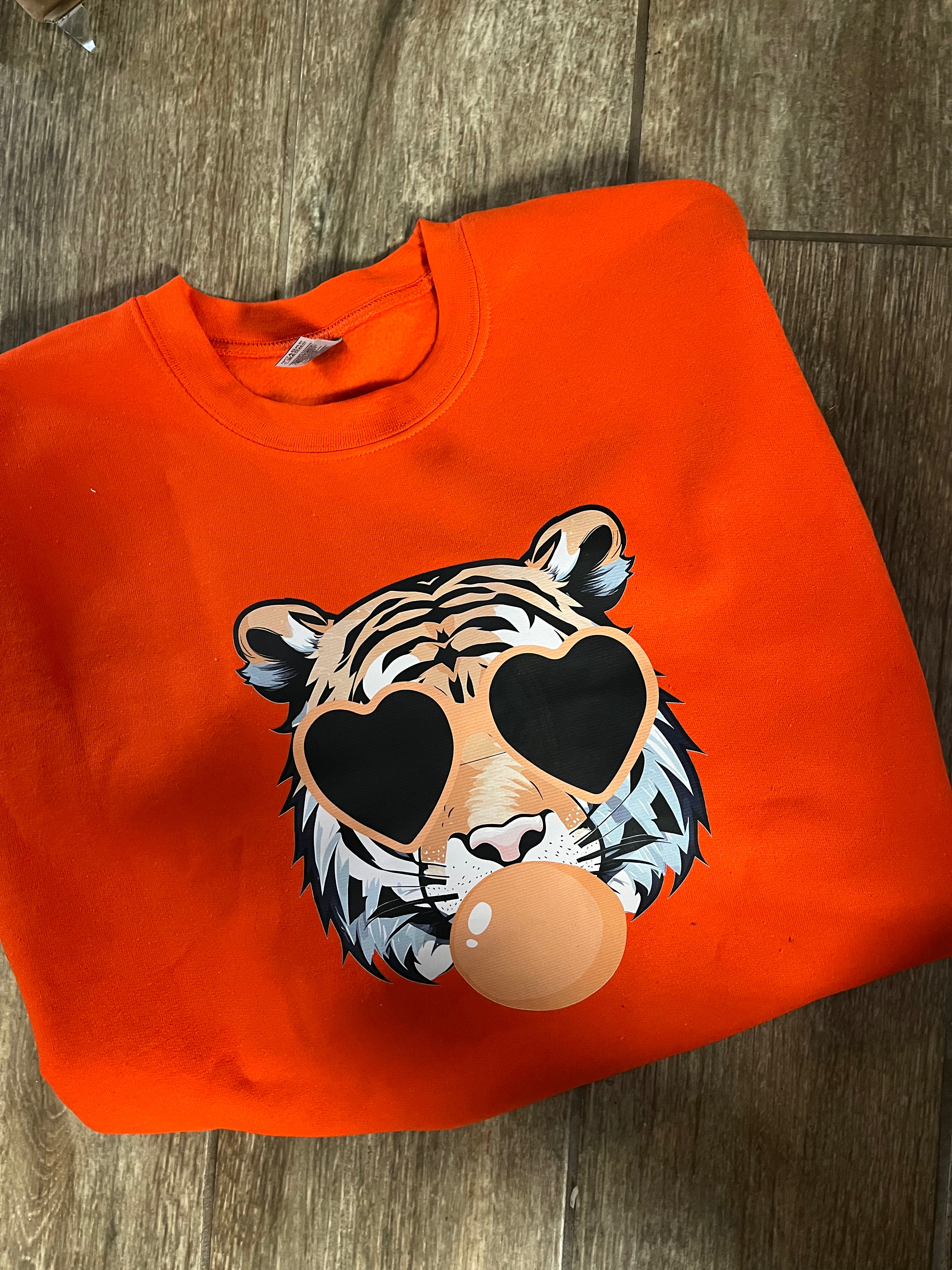 Bubble Gum Tiger 24