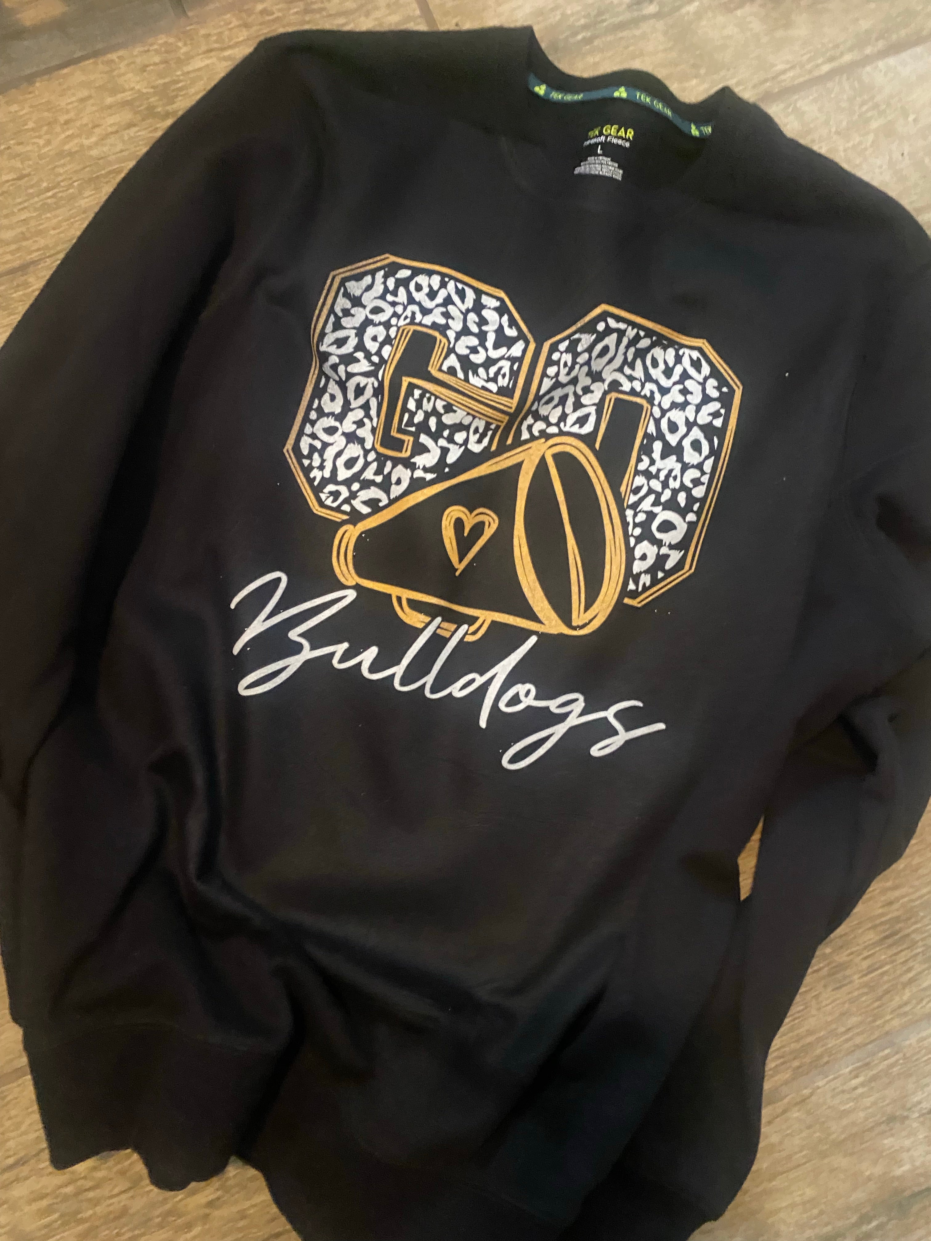 Go Bulldogs Cheer (can change color)
